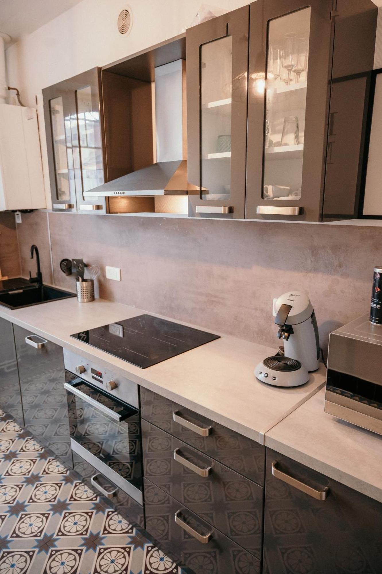 Appartement D'Alexandre Hyper Centre-Ville Charleville-Mézières Esterno foto